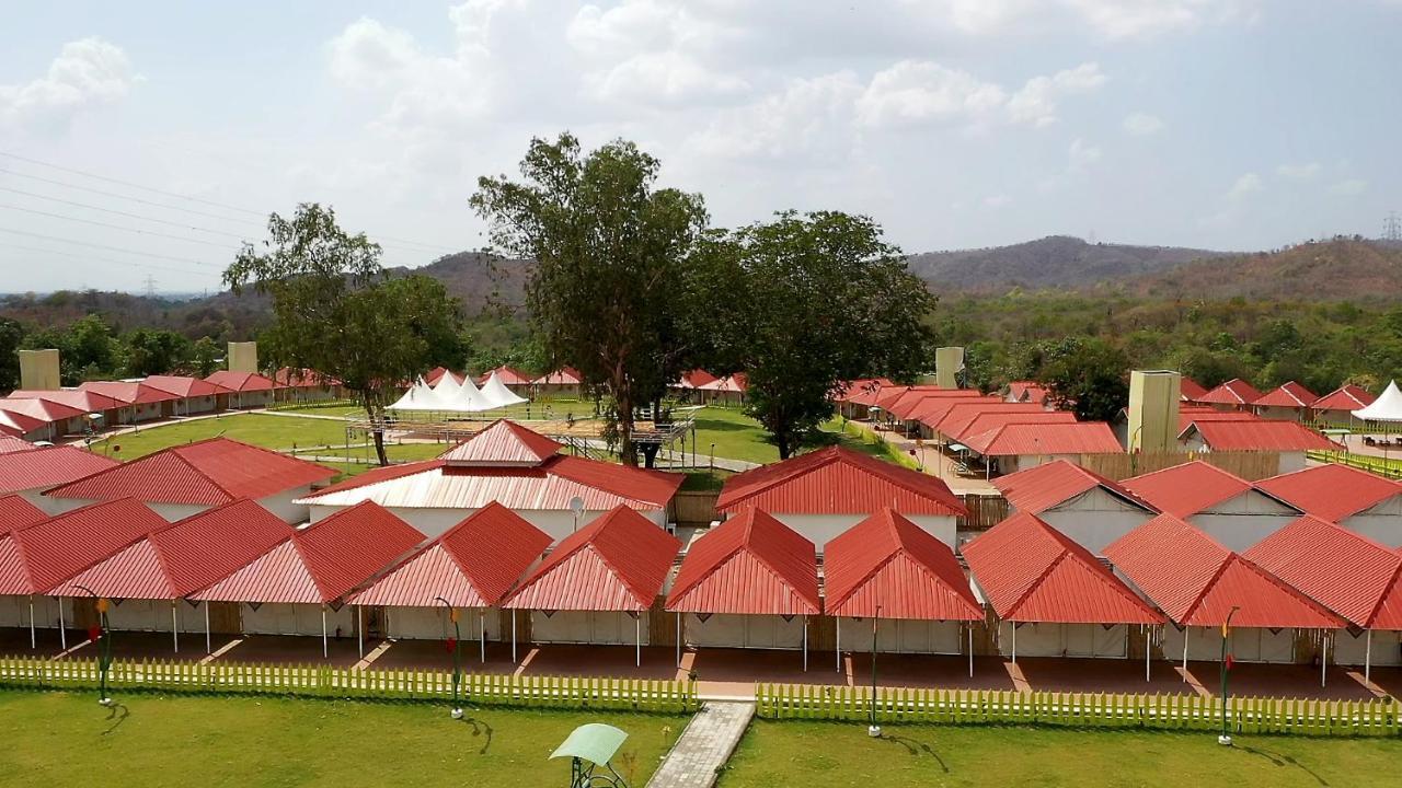 Praveg Tent City Narmada, Statue Of Unity Kevadia Exterior photo